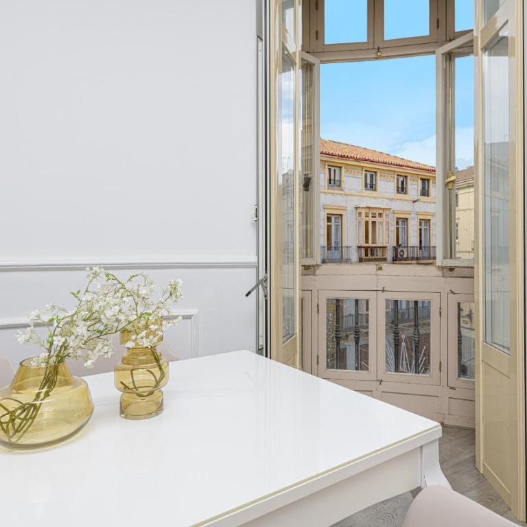 Apartamentos Calle Larios - One-Bedroom Apartment with Views of Larios Street - 2