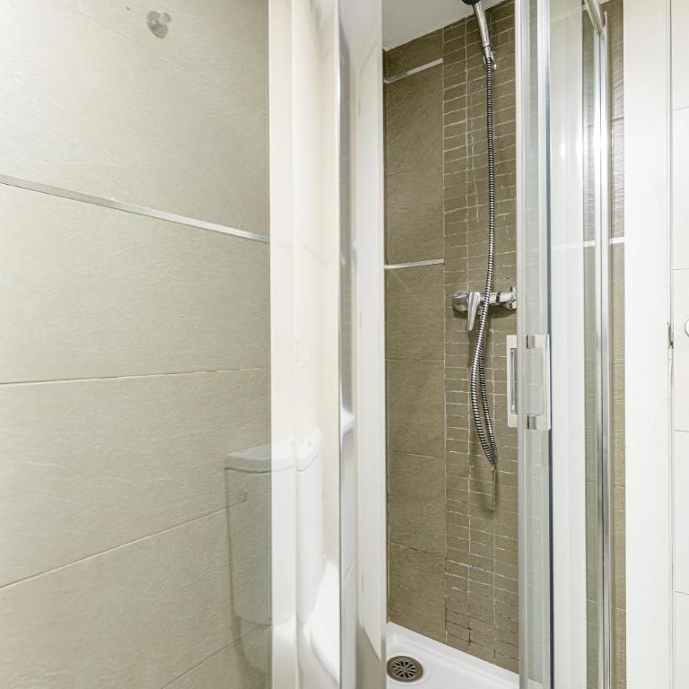 Apartamentos Calle Larios - One-Bedroom Apartment with Views of Larios Street - 25