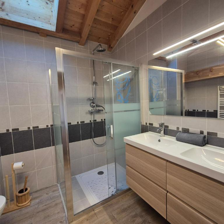 Sublime appartement avec terrasse - Centre BSM - Appartement 3 Chambres - 12