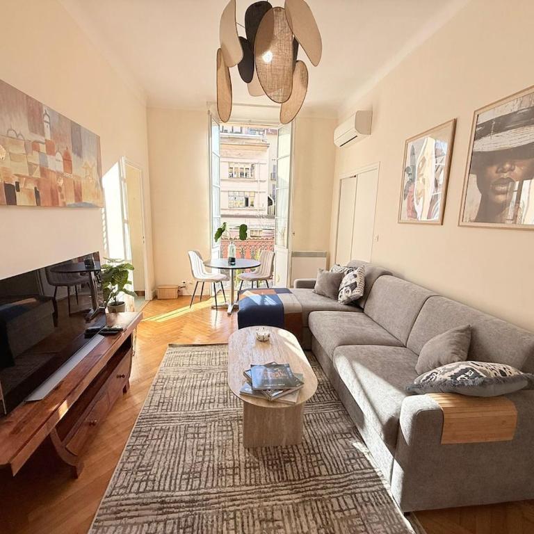 Bright 2-room apartment in the heart of the town, Air conditioning and Balcony - Appartement 1 Chambre - 9