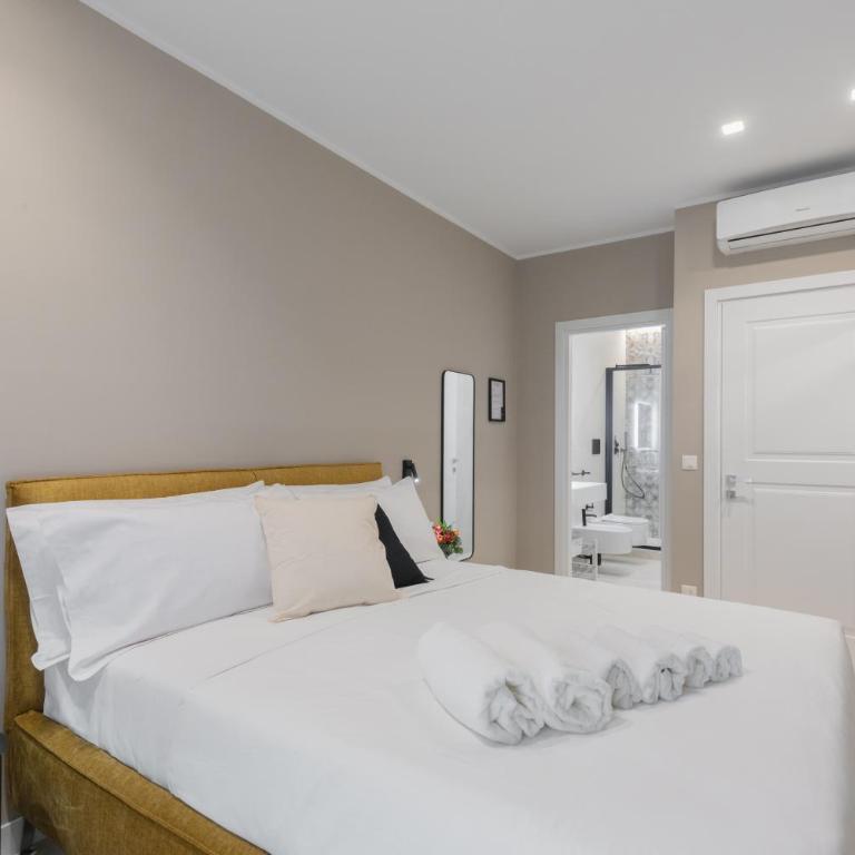 Il Pumo - Apulian Rooms Bari Calefati 141 - Double Room with Private Bathroom - 9