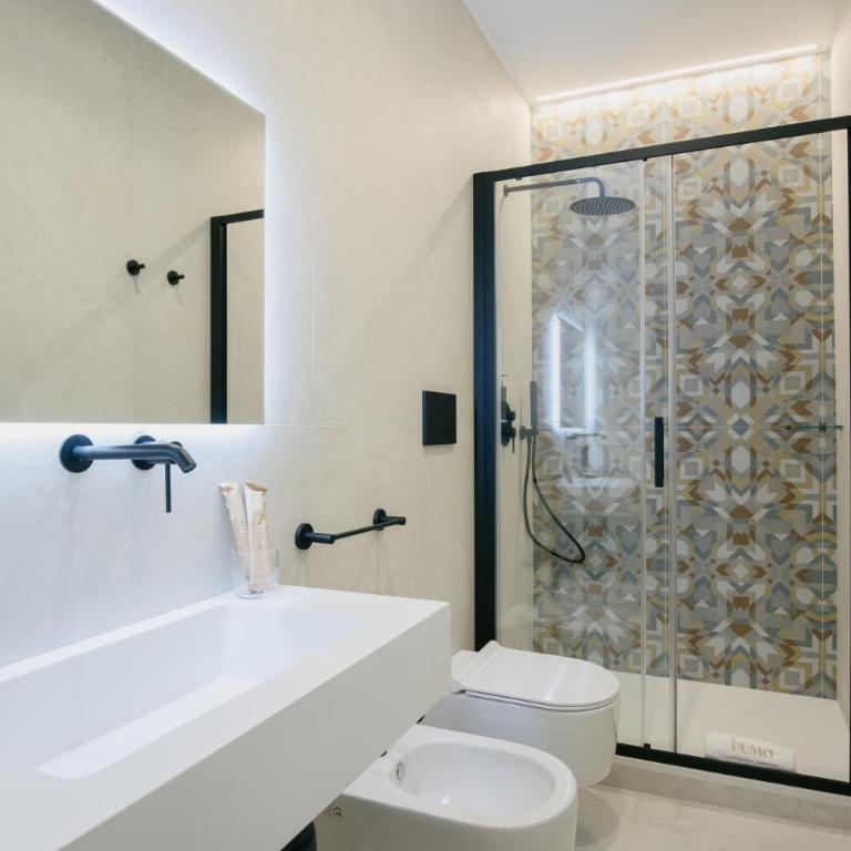 Il Pumo - Apulian Rooms Bari Calefati 141 - Double Room with Private Bathroom - 6