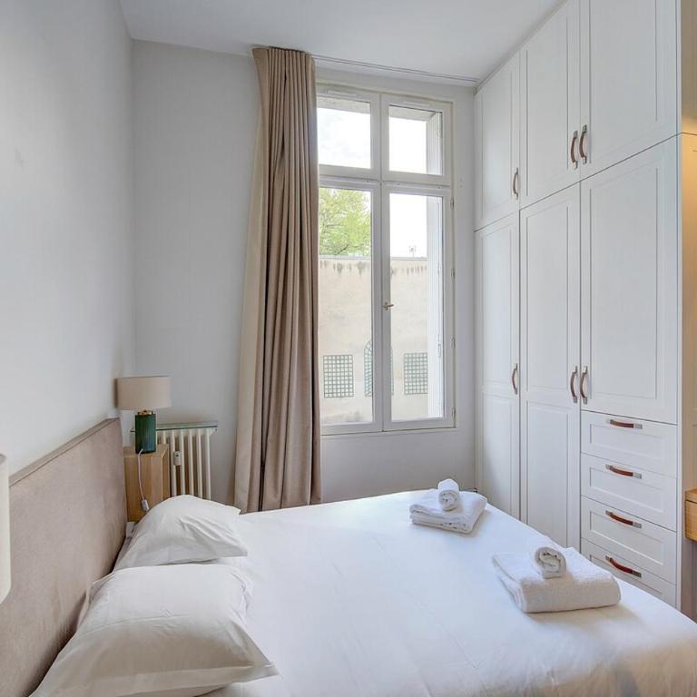 Spacieux Appartement - Type Haussmannien - Wifi - Appartement 2 Chambres Deluxe - 12
