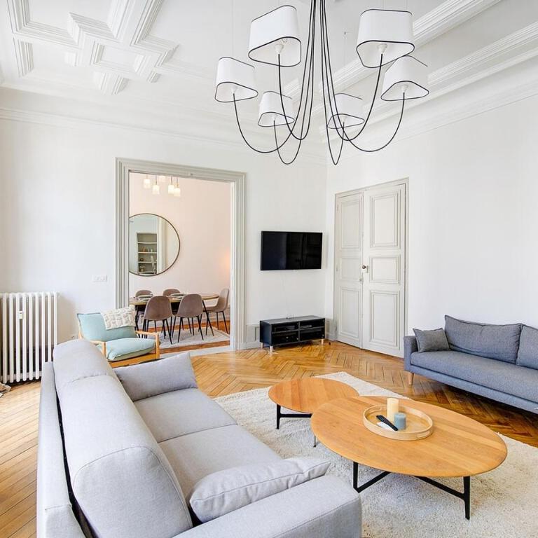 Spacieux Appartement - Type Haussmannien - Wifi - Appartement 2 Chambres Deluxe - 27