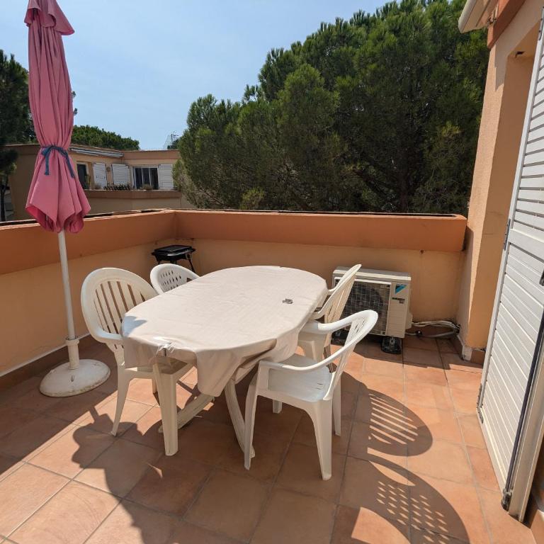 T2 climatisé avec terrasse à 200m de la plage - Apartamento de 1 dormitorio - 22