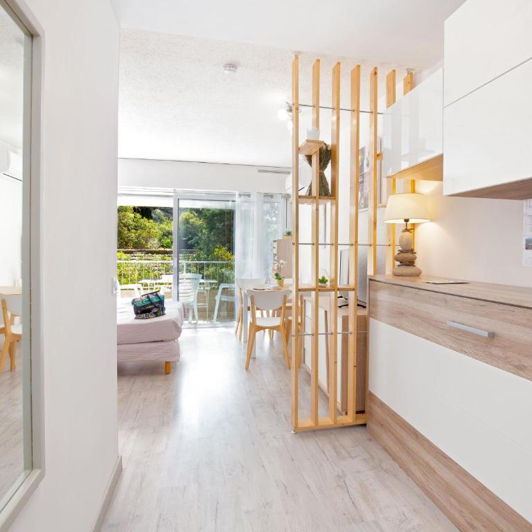 Studio Climatisé pour 3, Face Est, à 50m Plage et Proche Commerces - FR-1-466A-23 - Studio - 4