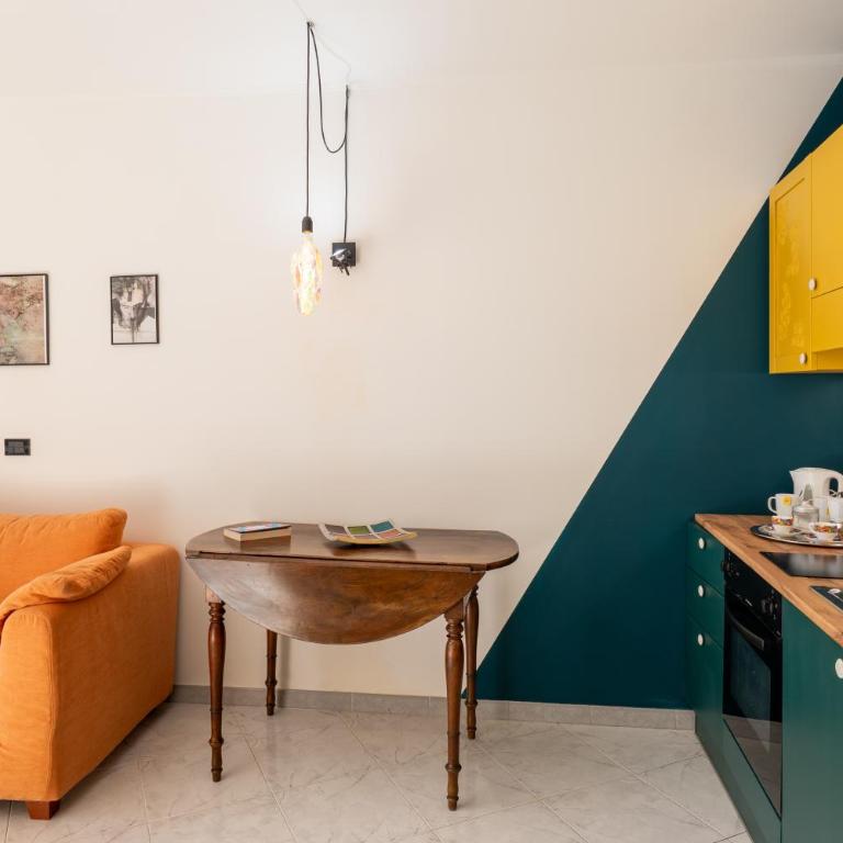 GuestHost - Bright Terrace Stay near Sanremo Beach - One-Bedroom Apartment - 11