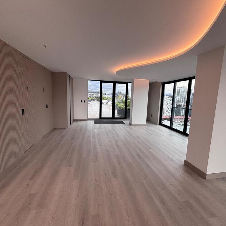 Suite exclusiva, piscina, sauna, turco, jacuzzi en área comercial de Quito - One-Bedroom Apartment - 40