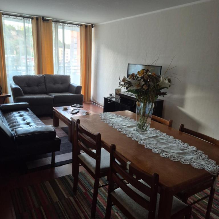 Hermoso departamento en Valparaiso - Three-Bedroom Apartment - 2