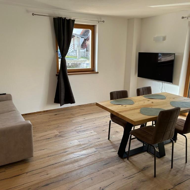 Lago House - Appartamento con 2 Camere da Letto e Balcone - 4