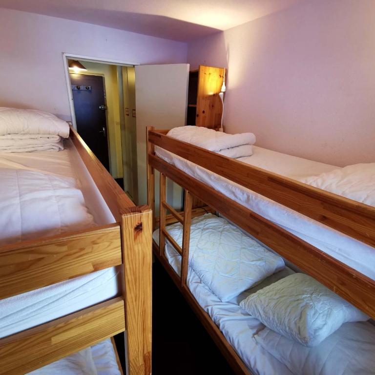 2 Pièces, skis aux pieds, proche commerces avec balcon. Capacité 6 pers, animaux non admis - Appartement 1 Chambre - 14
