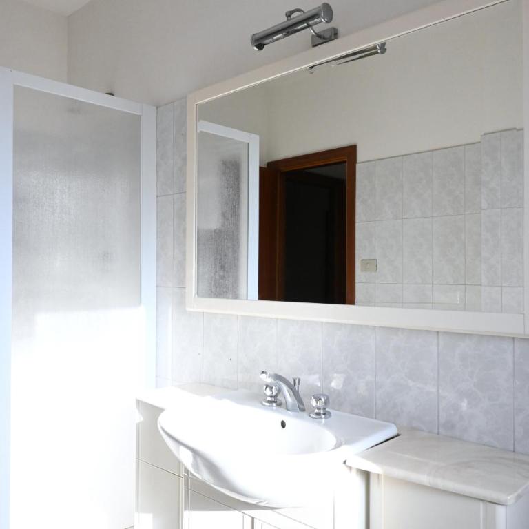 N244 - Trilocale con terrazzo a Numana - Two-Bedroom Apartment - 12