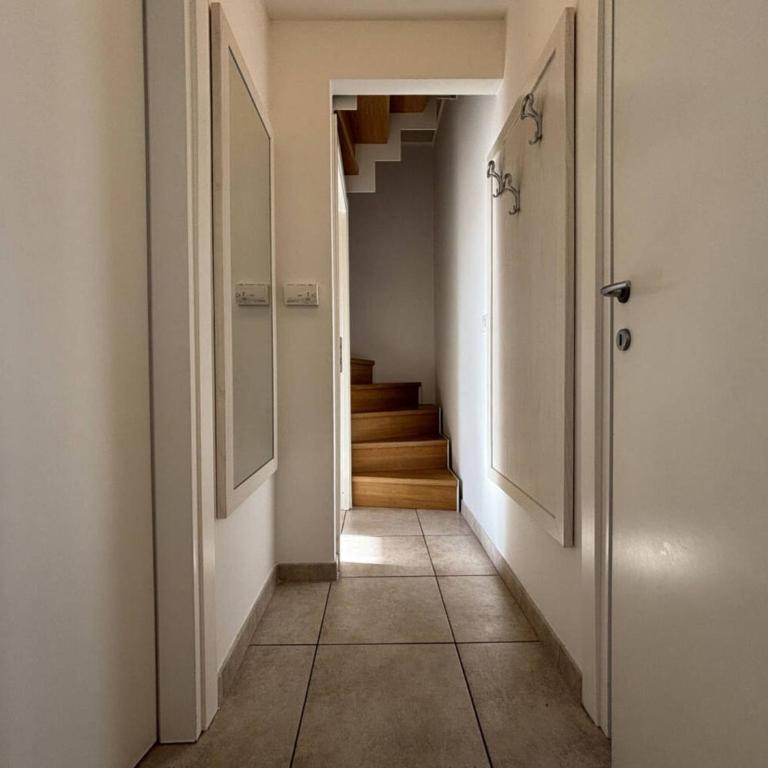 Comfy flat with two terraces and fireplace - Appartement - 17