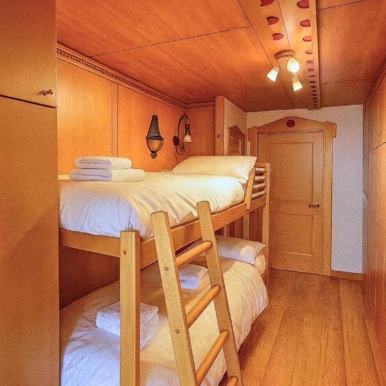 HT - Esclusivo chalet a Cortina d'Ampezzo - Appartamento con 3 Camere da Letto - 11