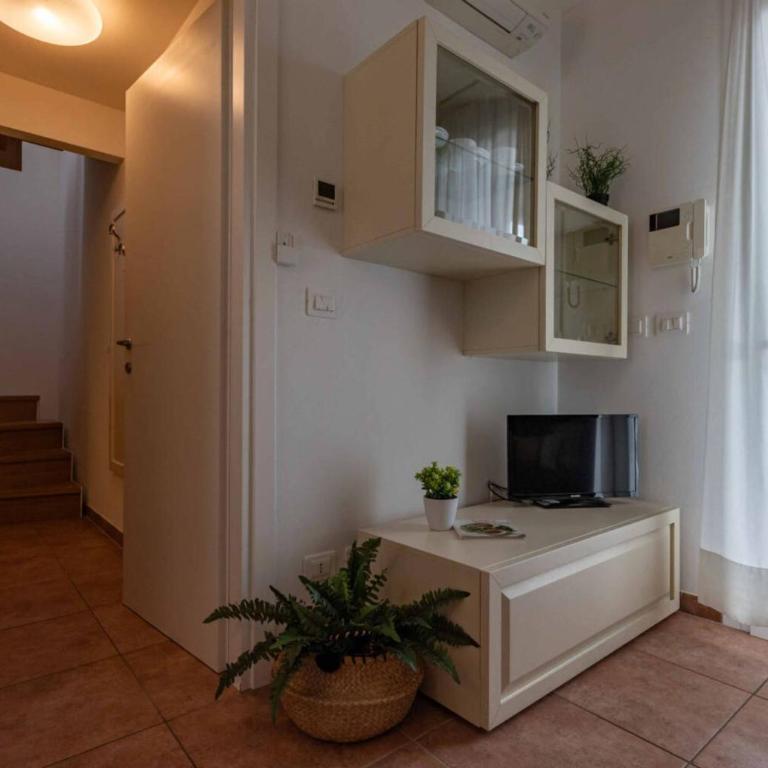 Delightful flat in a village with swimming pool - Appartamento - 9