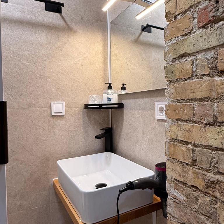 Alifornia Alicante - Deluxe Double Room - 20