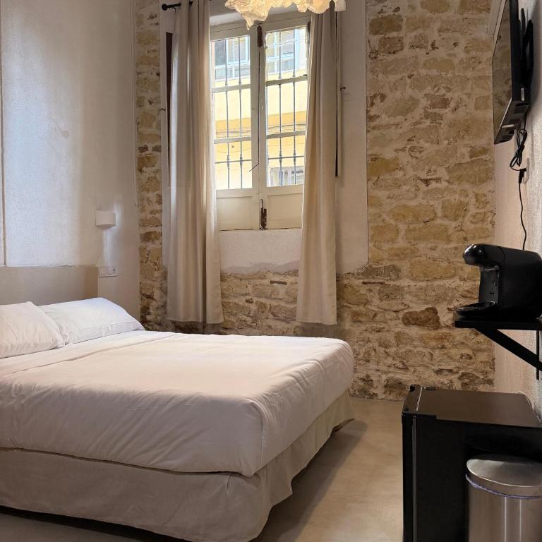 Alifornia Alicante - Deluxe Double Room - 3