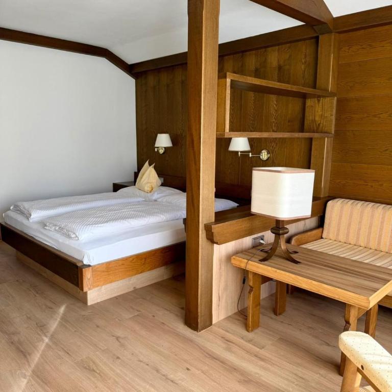 Hotel Am Wolfsgrubenersee - Chambre Double Deluxe avec Balcon - 4