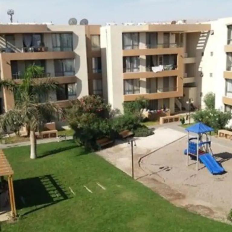 Departamento a metros de la playa chinchorro - Two-Bedroom Apartment - 3