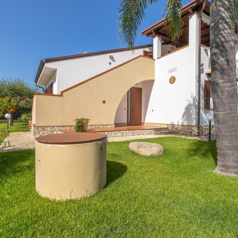 Sole Mare Deluxe - Three-Bedroom Vacation Home - 21