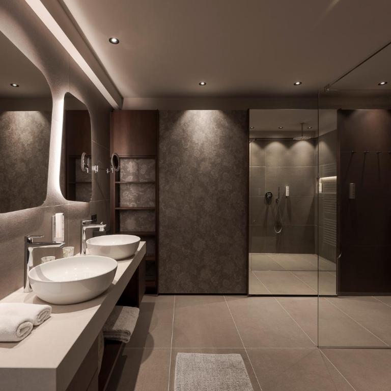 Feel good Resort Johannis - Deluxe Suite with Spa Bath - 3