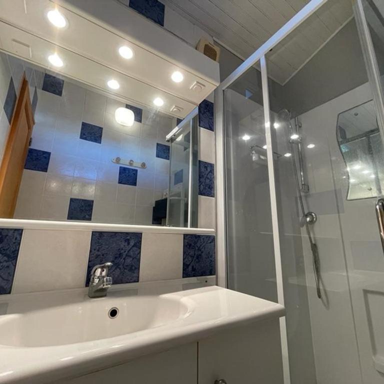 Maison Familiale Près de la Plage avec Grand Jardin et Parking Privé - FR-1-413-108 - Maison de Vacances (8 Adultes) - 21