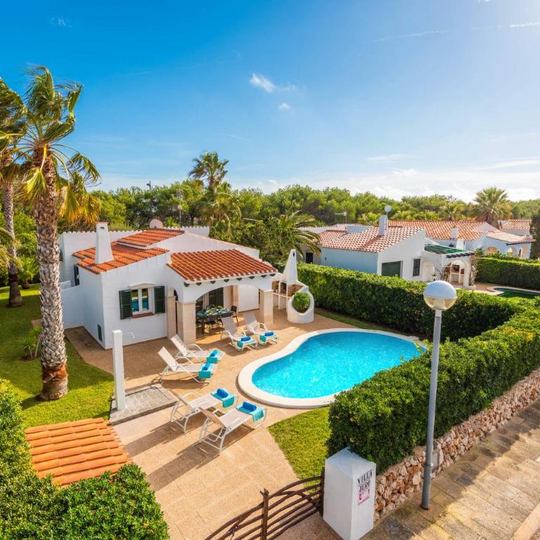 Villa Jero by Villa Plus - Villa - 11