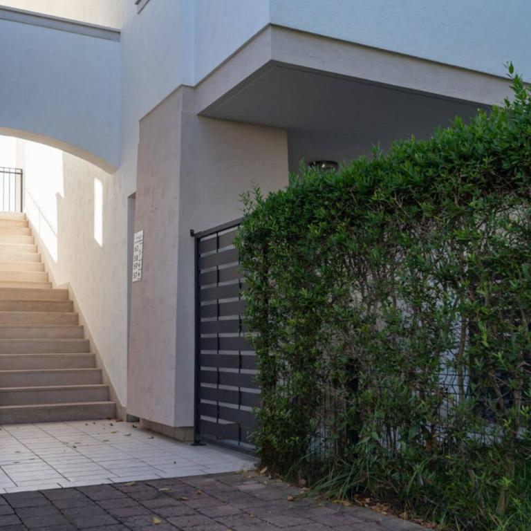 Comfortable flat in a residence with swimming pool - Appartamento - 30