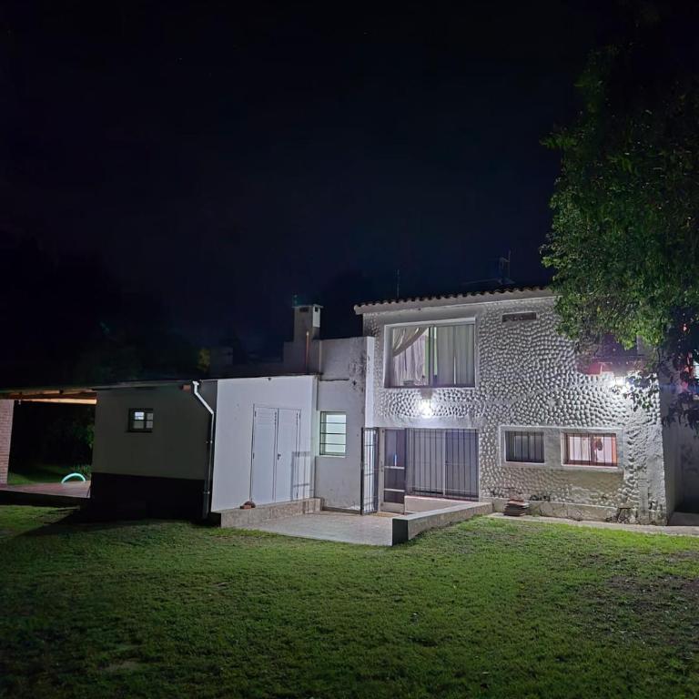 Doña Haydee - Three-Bedroom House - 27