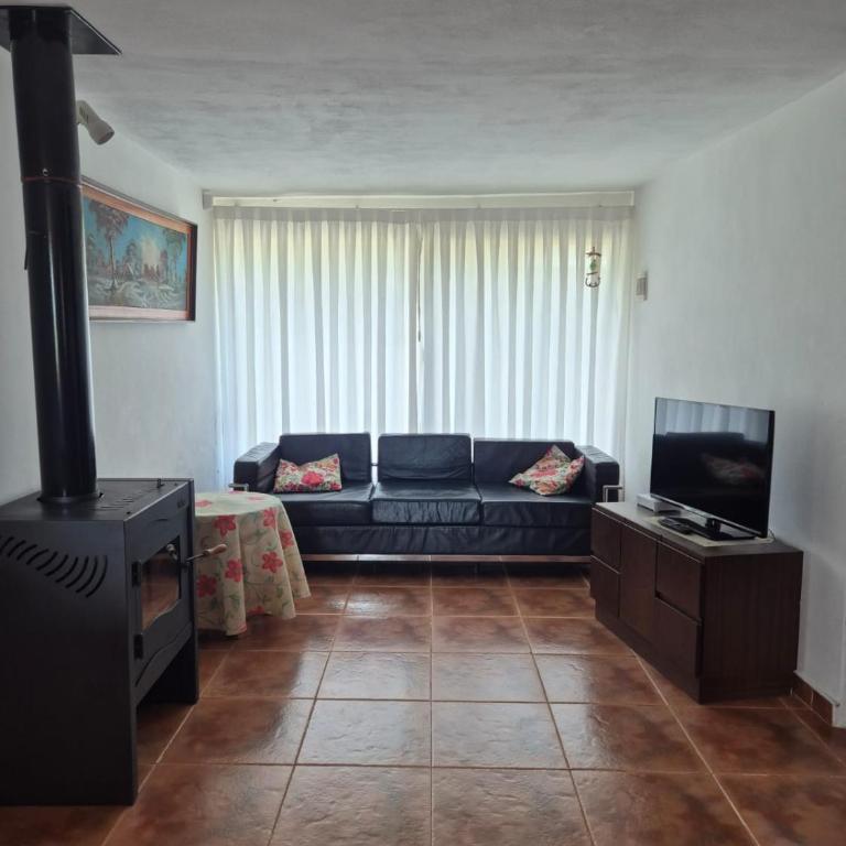 Doña Haydee - Three-Bedroom House - 34