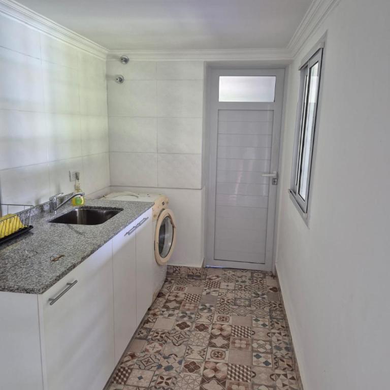 Doña Haydee - Three-Bedroom House - 37