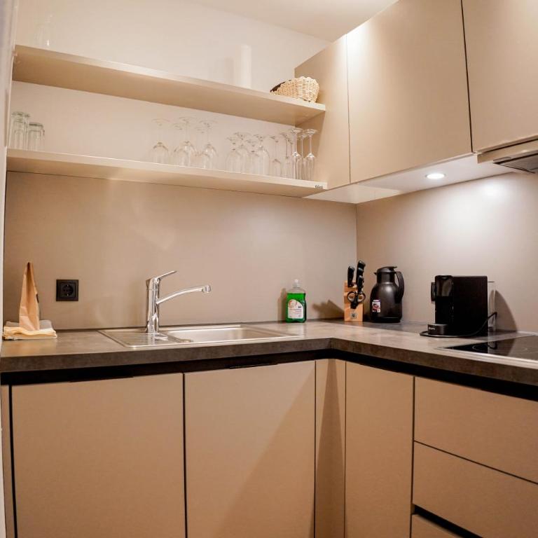 AKTIV Apartments by Peak Stay - Studio - 3