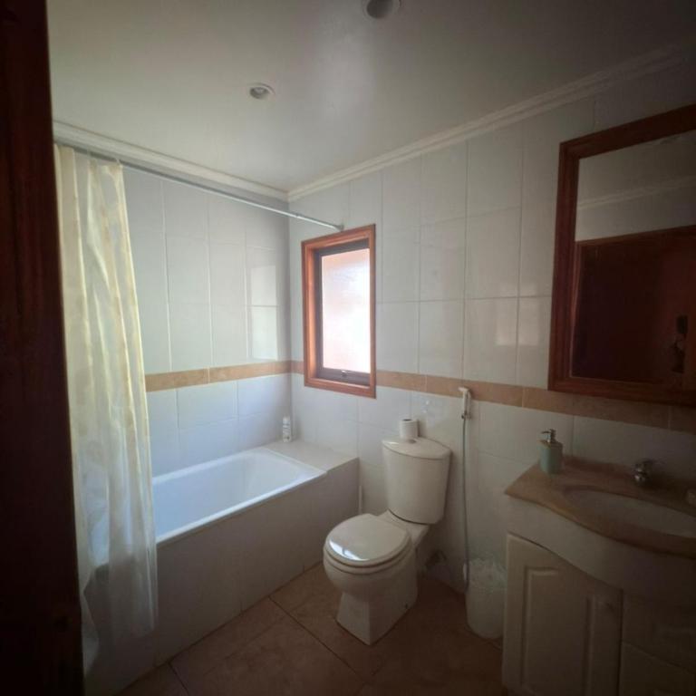 Cabañas en Pucón CASA TUWA - Three-Bedroom Vacation Home - 7