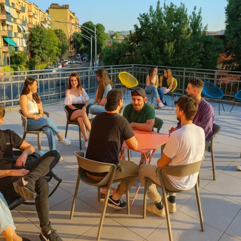 Bohoostel - Posto Letto in Dormitorio Misto con 8 Letti - 4