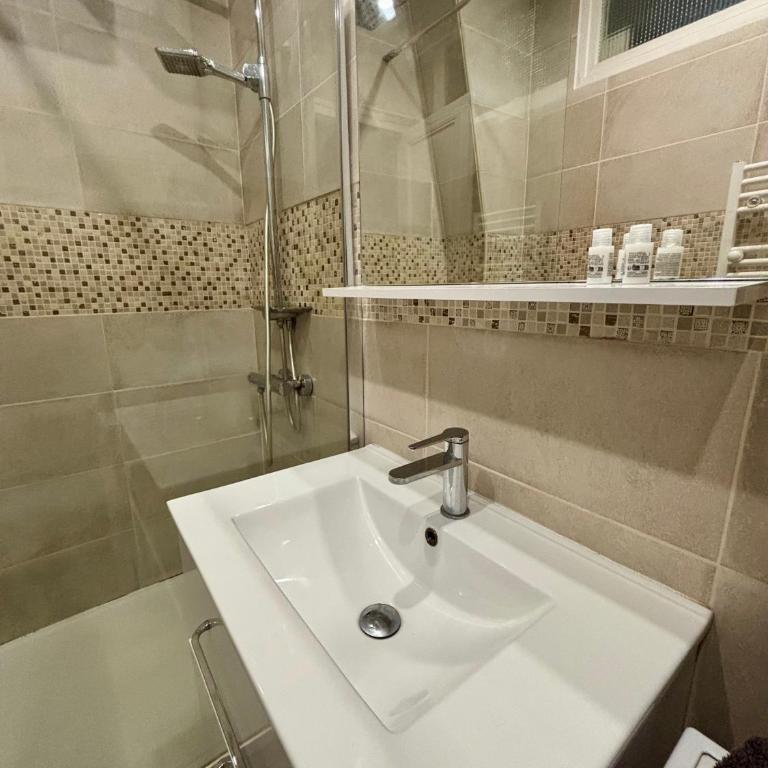 Appartement Tour Eiffel Lecourbe Paris - Appartement 1 Chambre - 14
