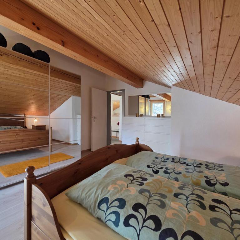Vallesia Penthouse - Apartment mit 2 Schlafzimmern und Balkon - 10