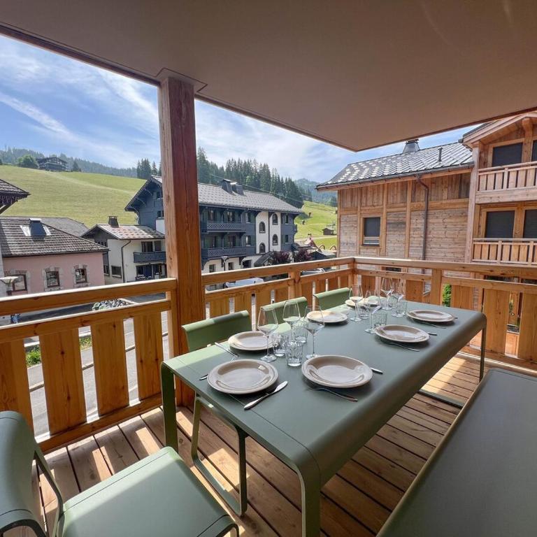NAGANO 207 | LES GETS | Emplacement exceptionnel en face des pistes au cœur du village | Appartement neuf 4 chambres - 10 personnes by Regent Alps - Apartamento - 9
