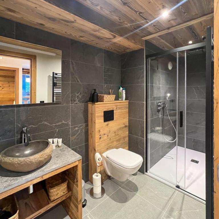 NAGANO 201 | LES GETS | Emplacement exceptionnel en face des pistes au cœur du village | Appartement neuf 3 chambres - 8 personnes - Apartamento - 11