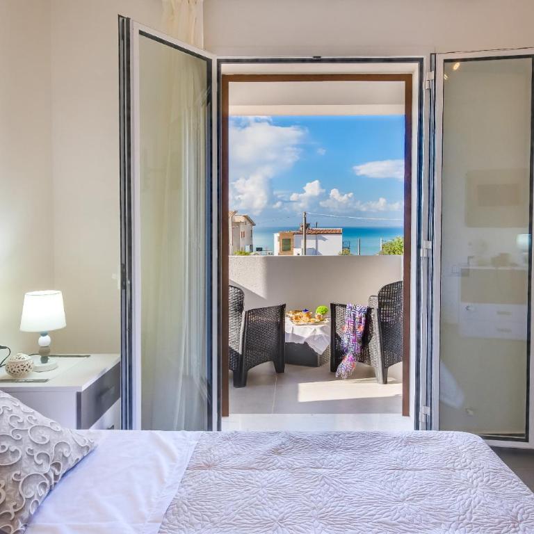 Casa Bentivegna by Biddizzi Rari - vicino alla Spiaggia con Parcheggio privato interno - Vacation Home - 1