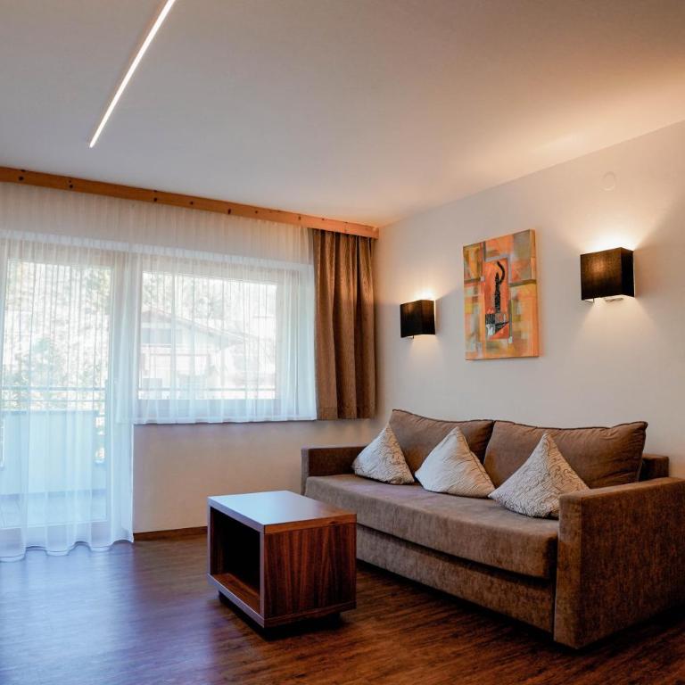 AKTIV Apartments by Peak Stay - Apartment mit 1 Schlafzimmer und Balkon - 2