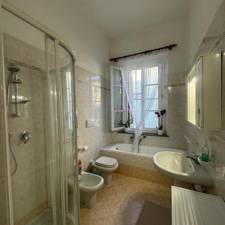 Urban Dream - One-Bedroom Apartment - 13