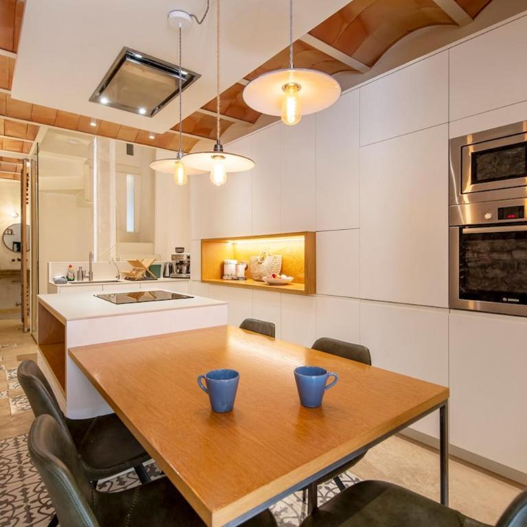 Luxurious Barri Vell House - Heart of the Old Town - Casa de 4 dormitorios - 2