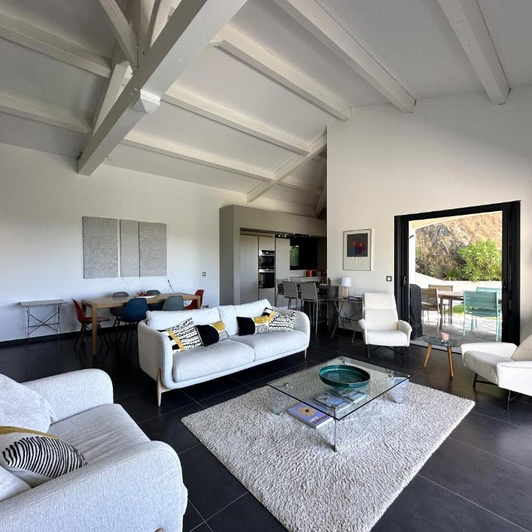 La Vigie, villa pour 8 personnes avec piscine chauffée et vue mer à La Londe-Les-Maures - Ferienhaus - 22