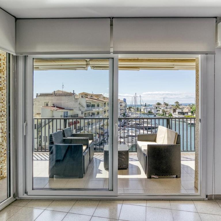Apartamento con vistas a mar y canal. Empuriabrava - Apartment mit 3 Schlafzimmern - 8