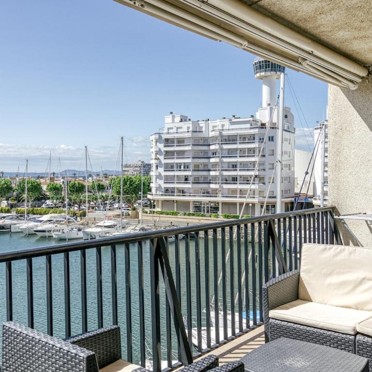 Apartamento con vistas a mar y canal. Empuriabrava - Apartment mit 3 Schlafzimmern - 6
