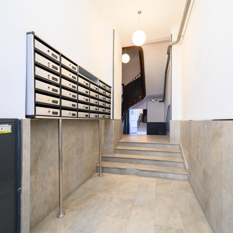 PEL300I Piso de 1 dormitorio en el Centro de Madrid - One-Bedroom Apartment - 15