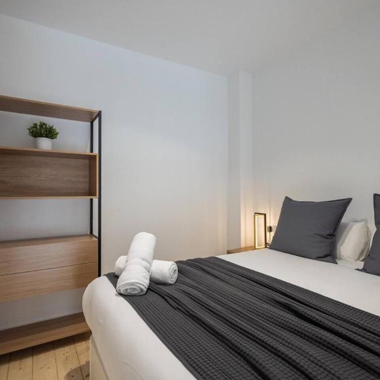 Estudio con Altillo en Malilla cerca de La Fe - One-Bedroom Apartment - 15