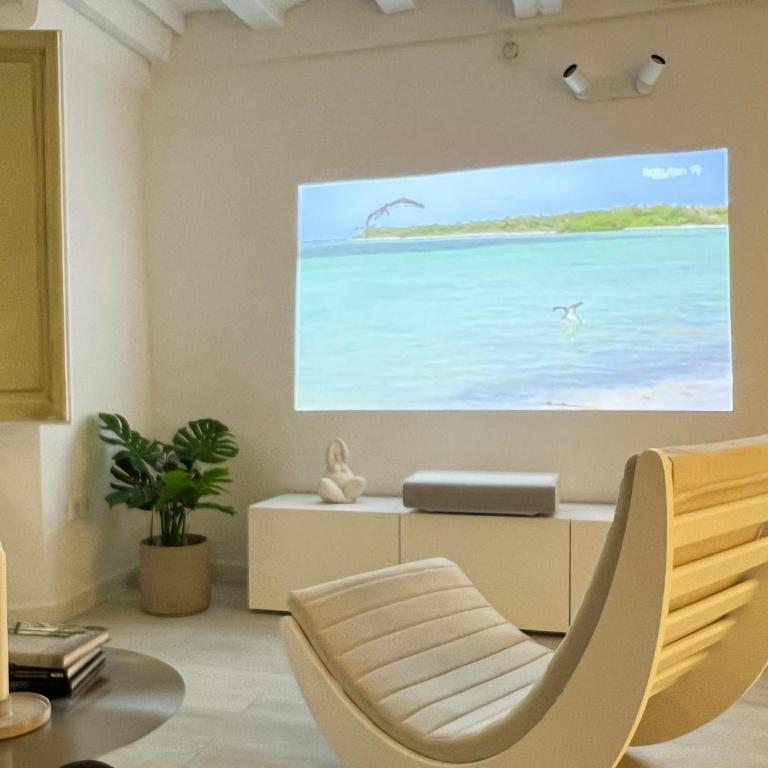 Key White - Two-Bedroom Apartment - 7