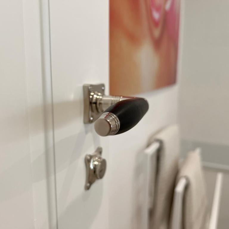 Key White - Two-Bedroom Apartment - 12