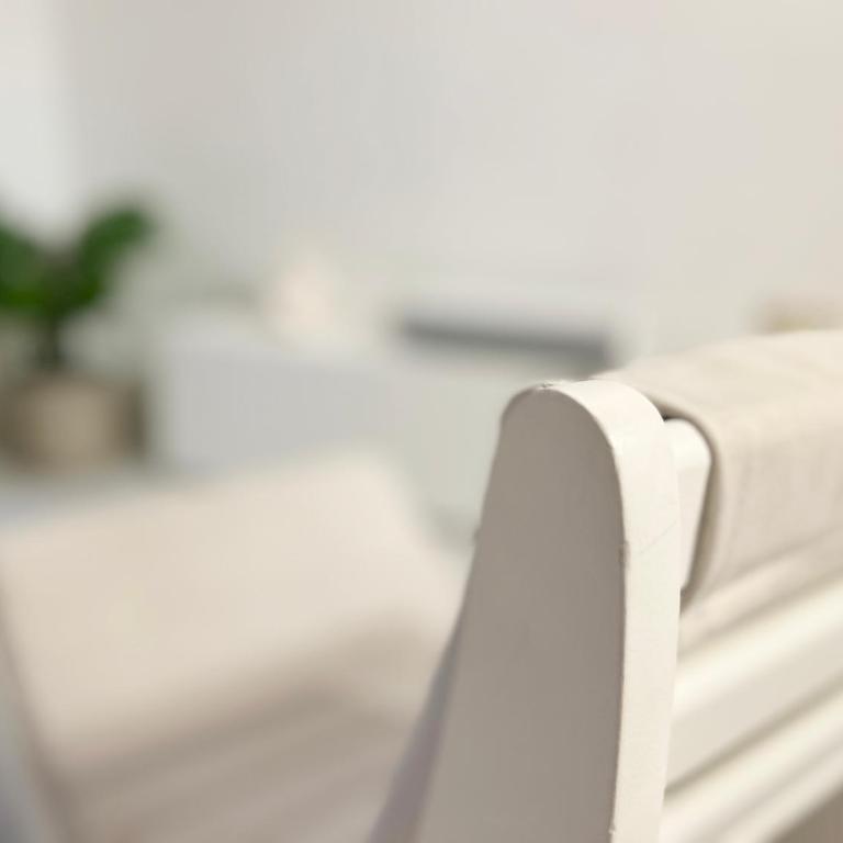 Key White - Two-Bedroom Apartment - 14